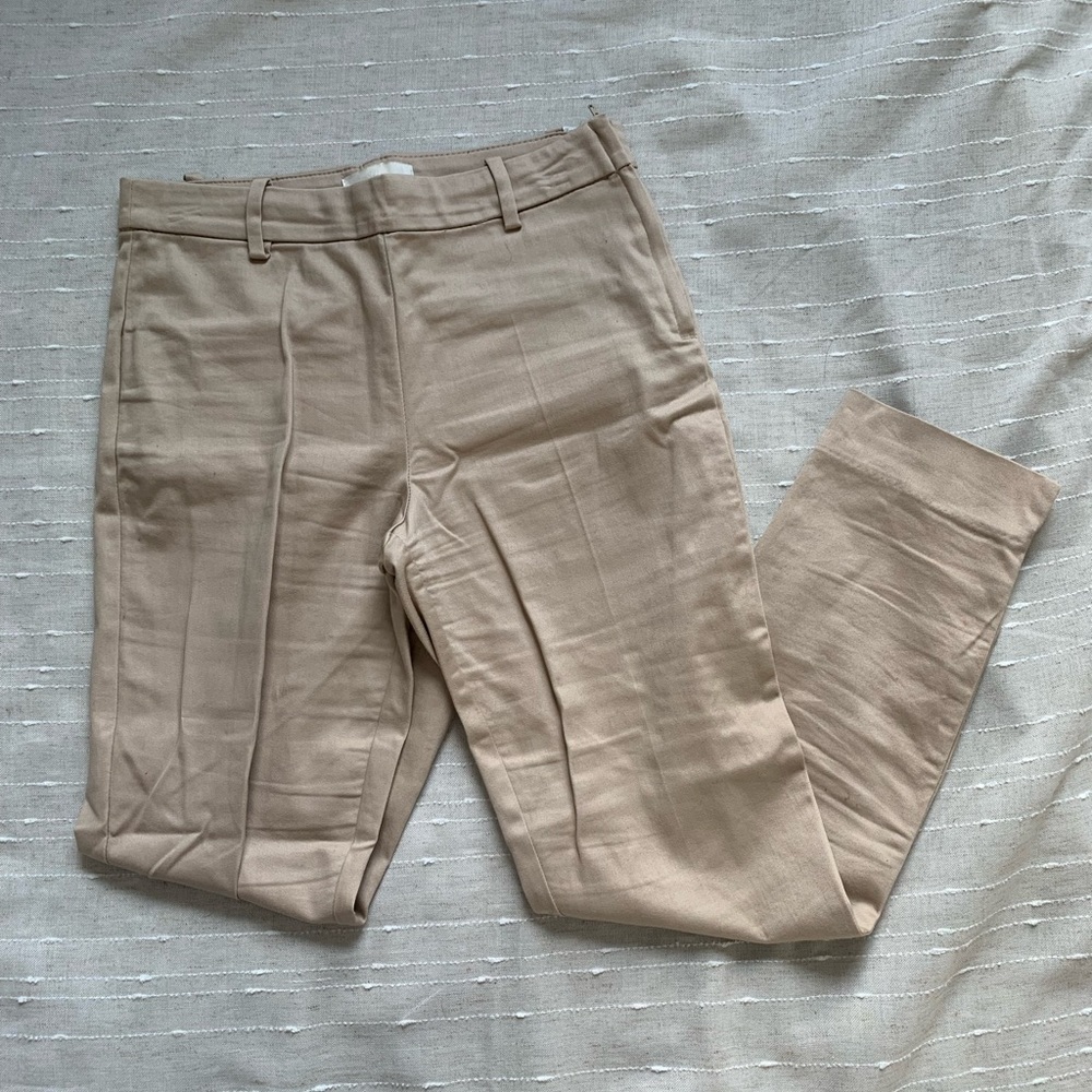 H&M Cropped Capri Skinny Khaki Dress Pants - Picture 2 of 9